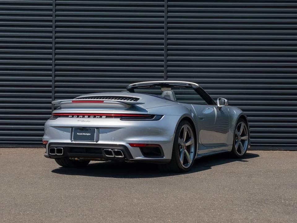2022 Porsche 992 Turbo - Image 8 of 31