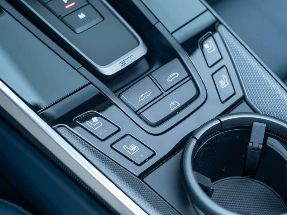 2022 Porsche 992 Turbo - Image 31 of 31