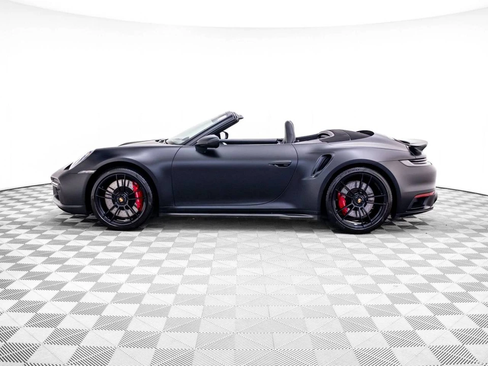 2022 Porsche 992 Turbo - Image 2 of 5