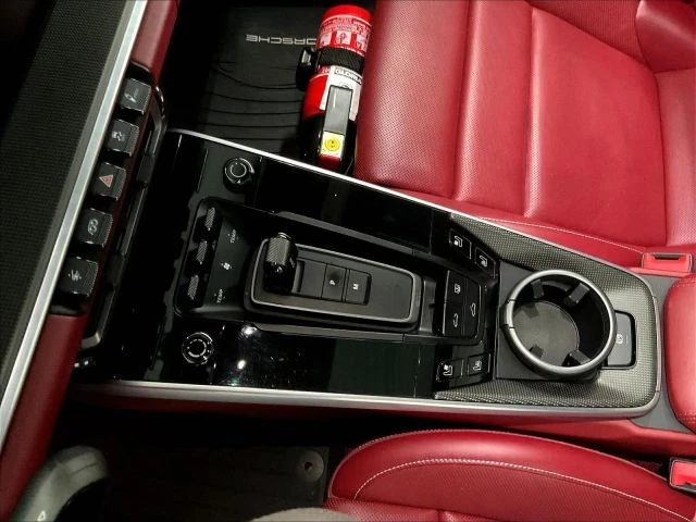 2022 Porsche 992 Turbo - Image 24 of 31