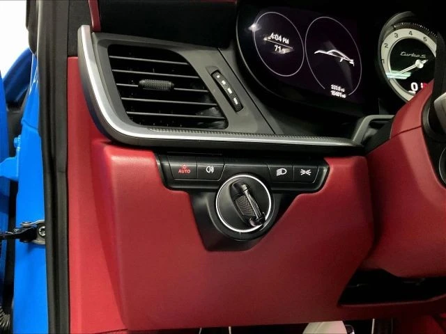 2022 Porsche 992 Turbo - Image 26 of 31