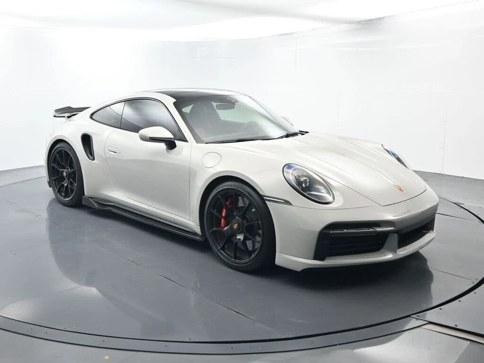2022 Porsche 992 Turbo - Image 17 of 31