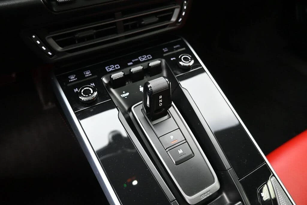 2022 Porsche 992 Turbo - Image 12 of 31