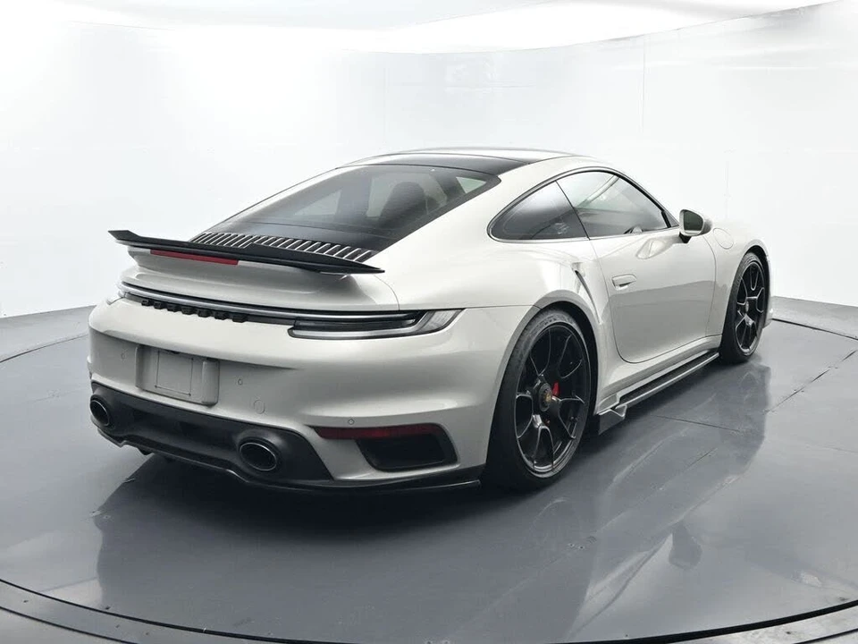 2022 Porsche 992 Turbo - Image 14 of 31