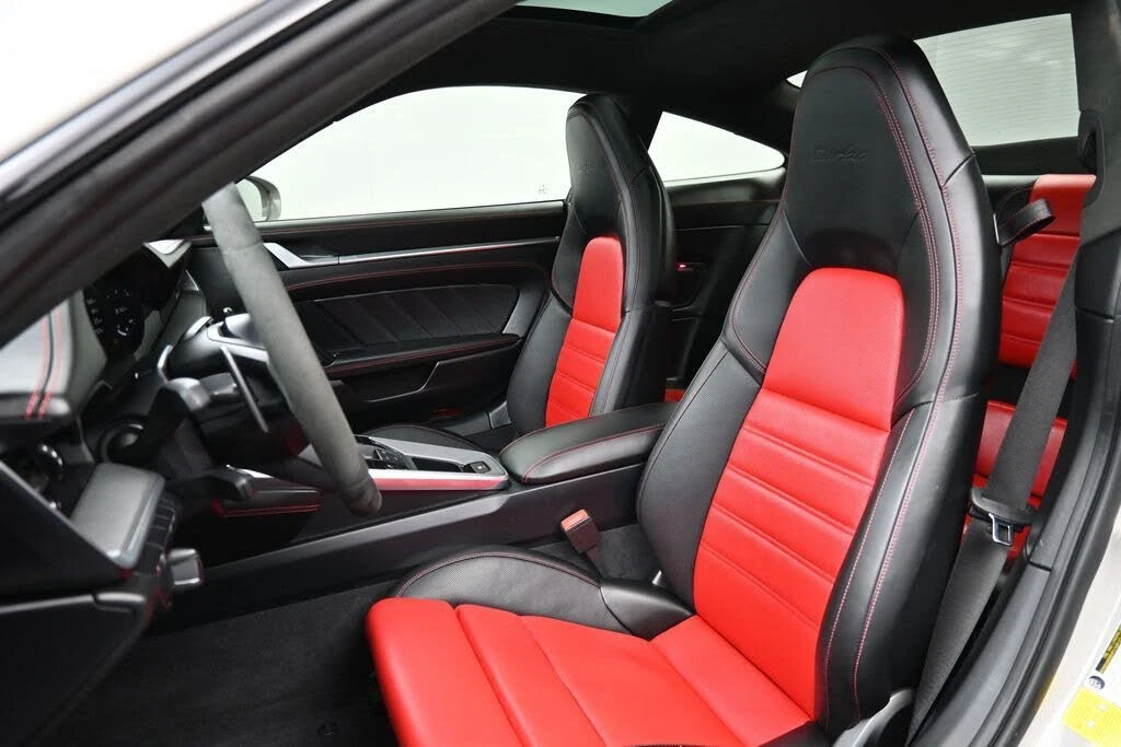 2022 Porsche 992 Turbo - Image 5 of 31