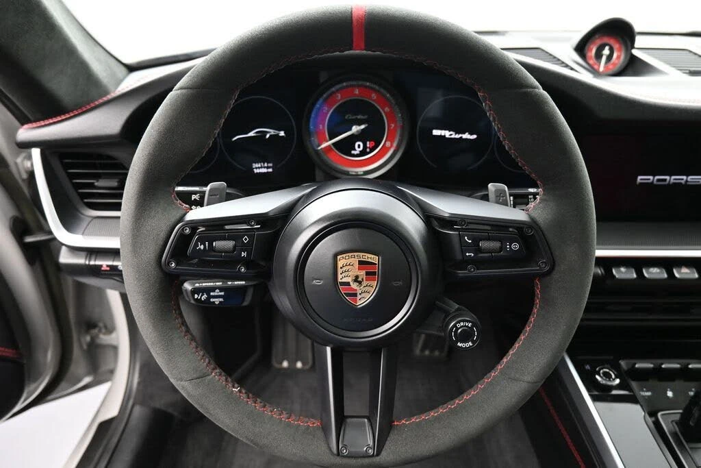2022 Porsche 992 Turbo - Image 7 of 31
