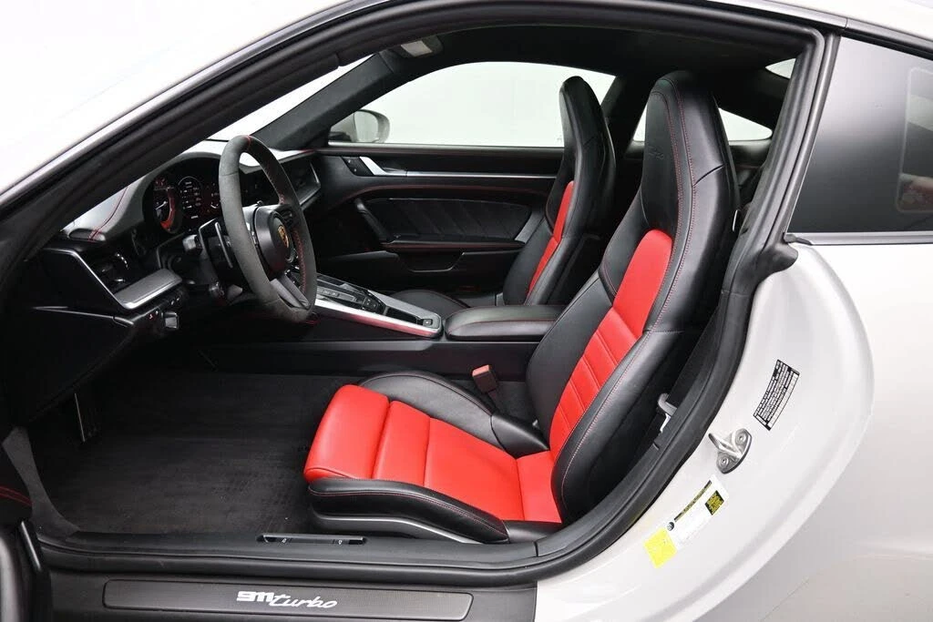 2022 Porsche 992 Turbo - Image 25 of 31