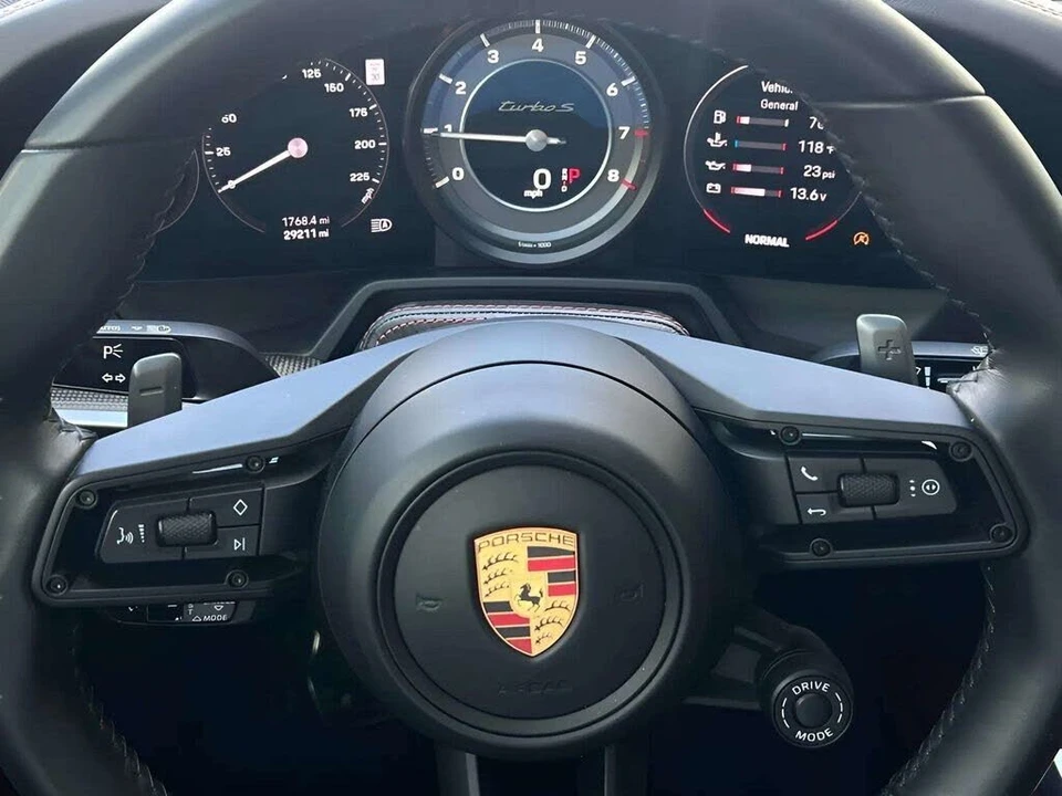 2022 Porsche 992 Turbo - Image 15 of 31