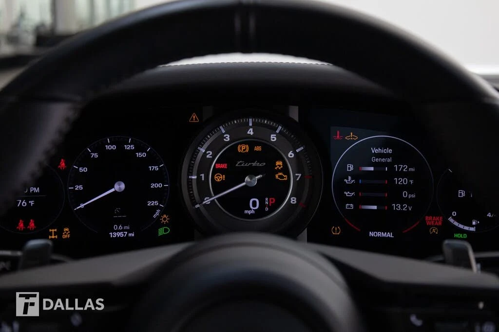 2022 Porsche 992 Turbo - Image 25 of 31