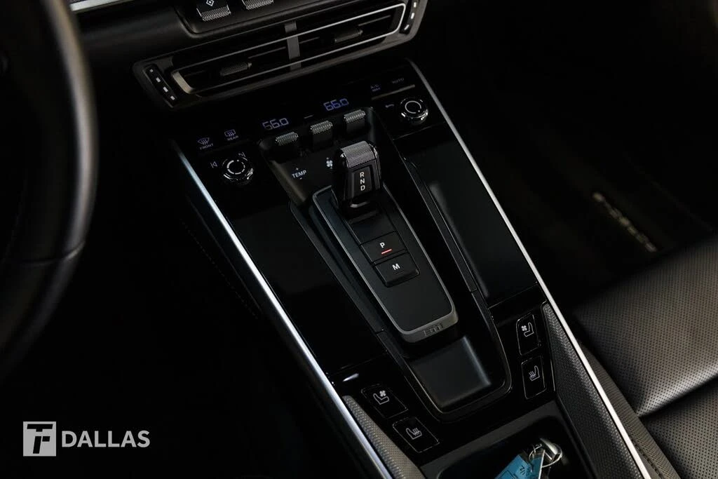 2022 Porsche 992 Turbo - Image 28 of 31