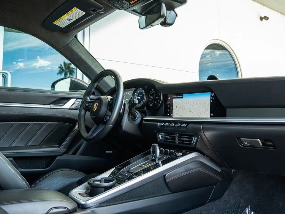 2022 Porsche 992 Turbo - Image 21 of 31