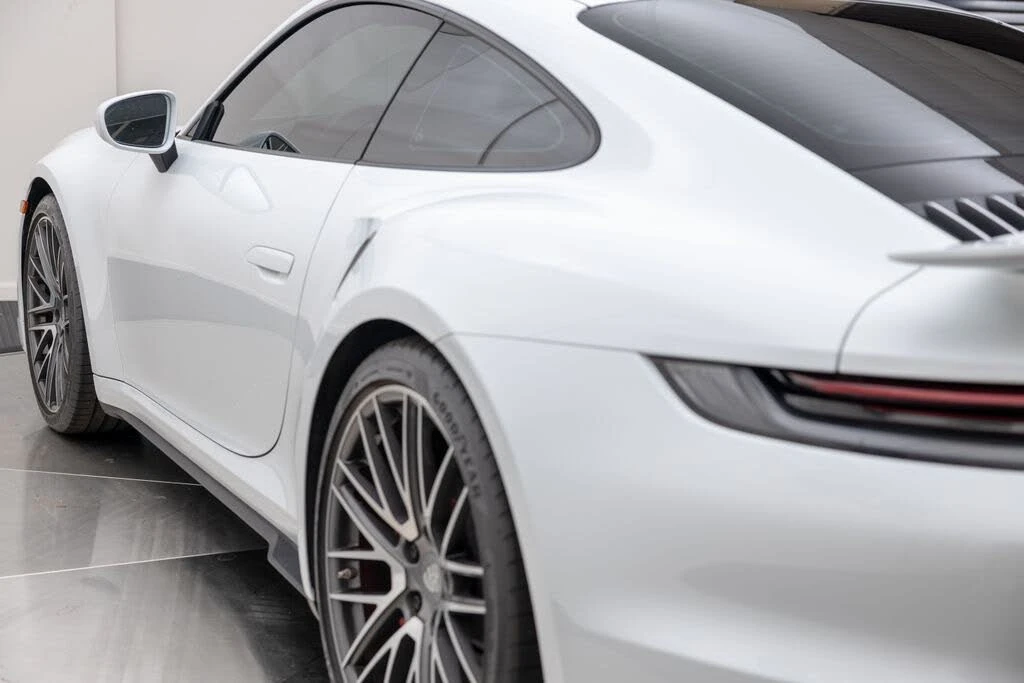2022 Porsche 992 Turbo - Image 12 of 31
