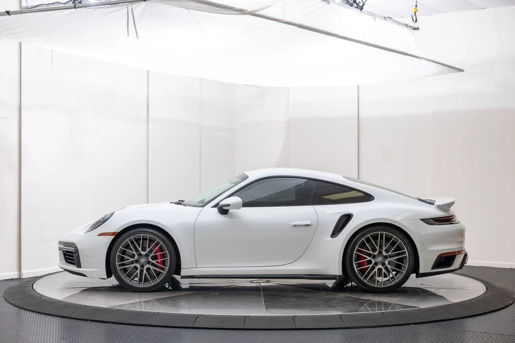 2022 Porsche 992 Turbo - Image 2 of 31