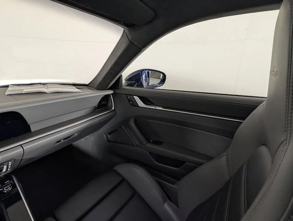 2022 Porsche 992 Turbo - Image 22 of 31