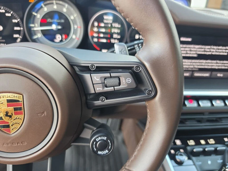 2022 Porsche 992 Turbo - Image 22 of 30