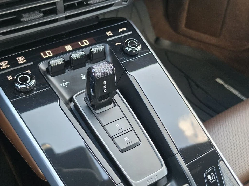 2022 Porsche 992 Turbo - Image 28 of 30