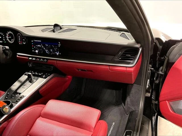 2022 Porsche 992 Turbo - Image 18 of 31