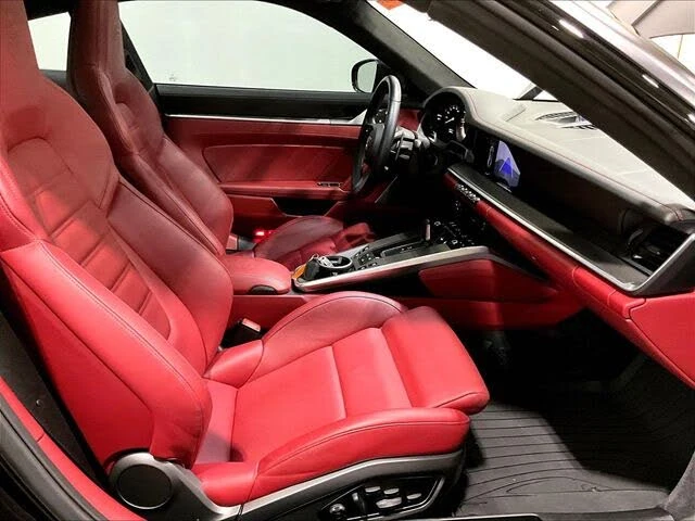 2022 Porsche 992 Turbo - Image 11 of 31