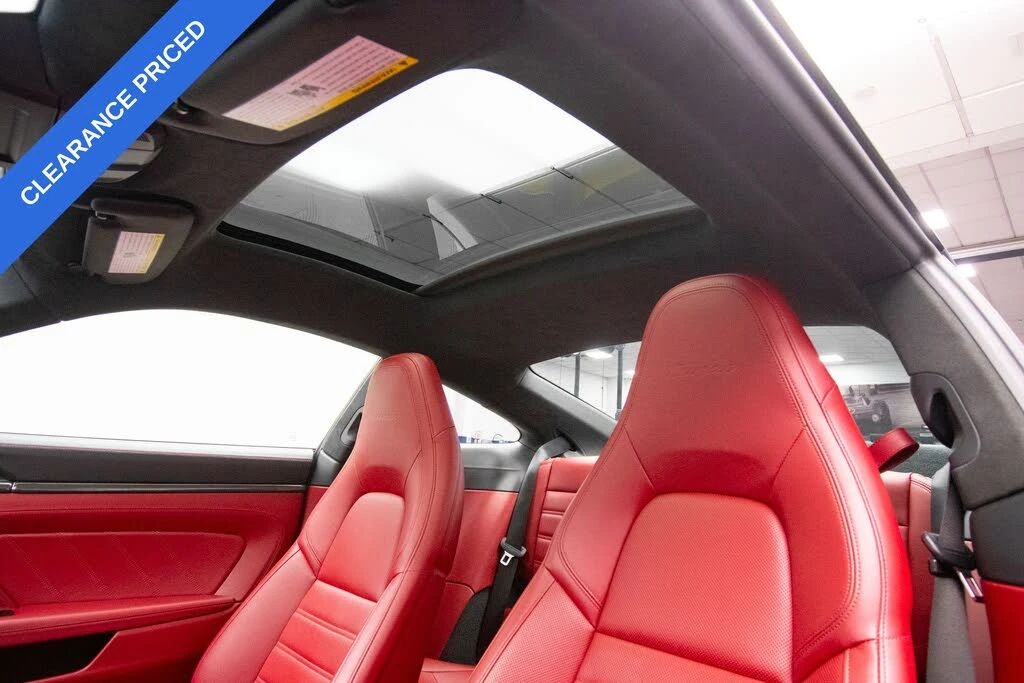 2022 Porsche 992 Turbo - Image 14 of 31