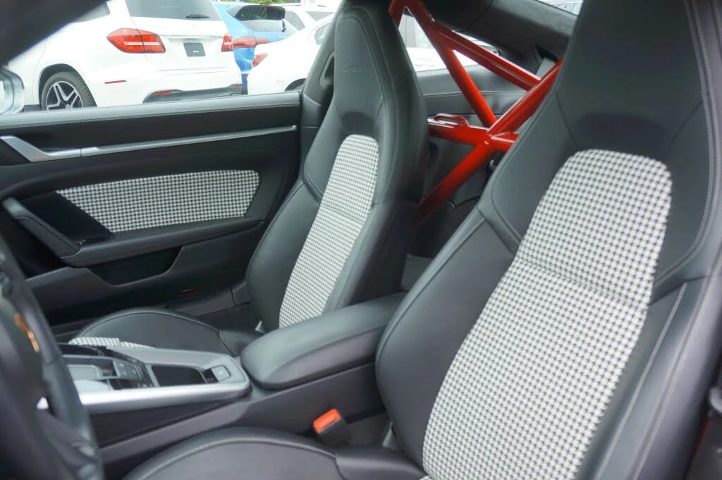 2022 Porsche 992 Turbo - Image 26 of 31