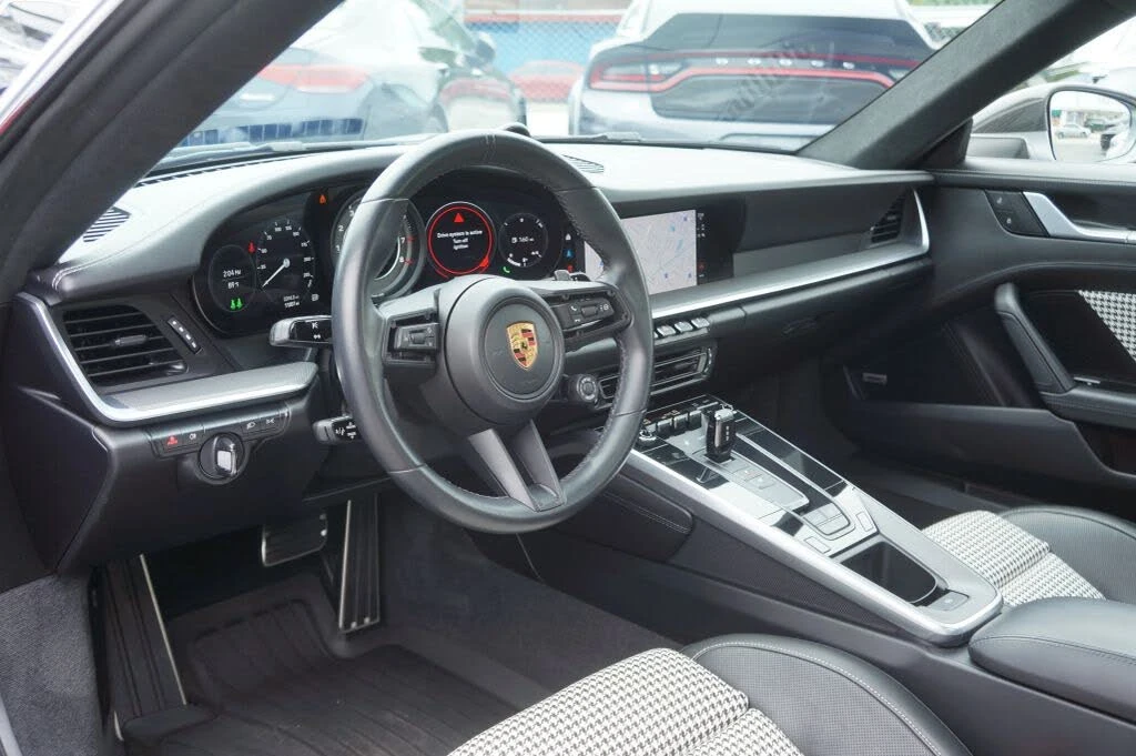 2022 Porsche 992 Turbo - Image 24 of 31