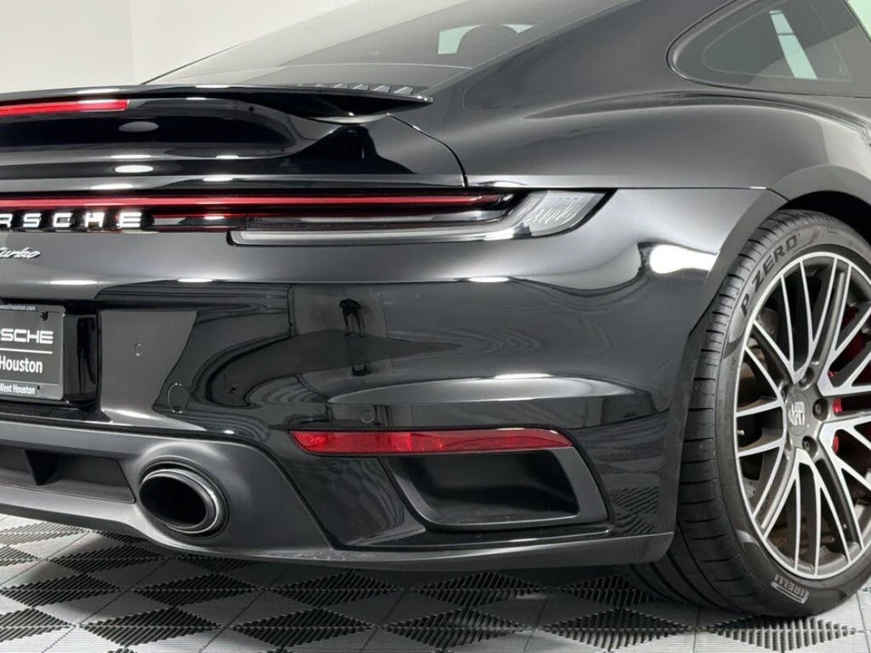 2022 Porsche 992 Turbo - Image 28 of 30