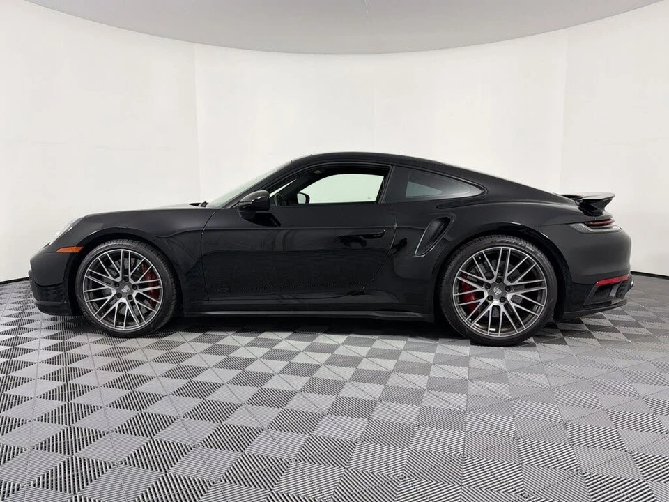 2022 Porsche 992 Turbo - Image 2 of 30