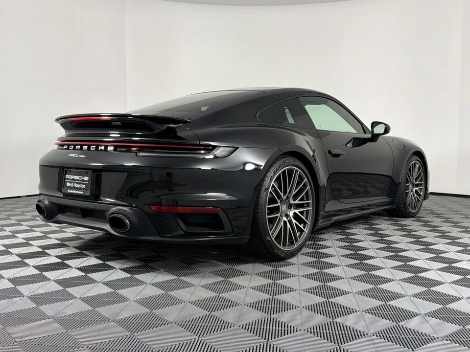 2022 Porsche 992 Turbo - Image 9 of 30