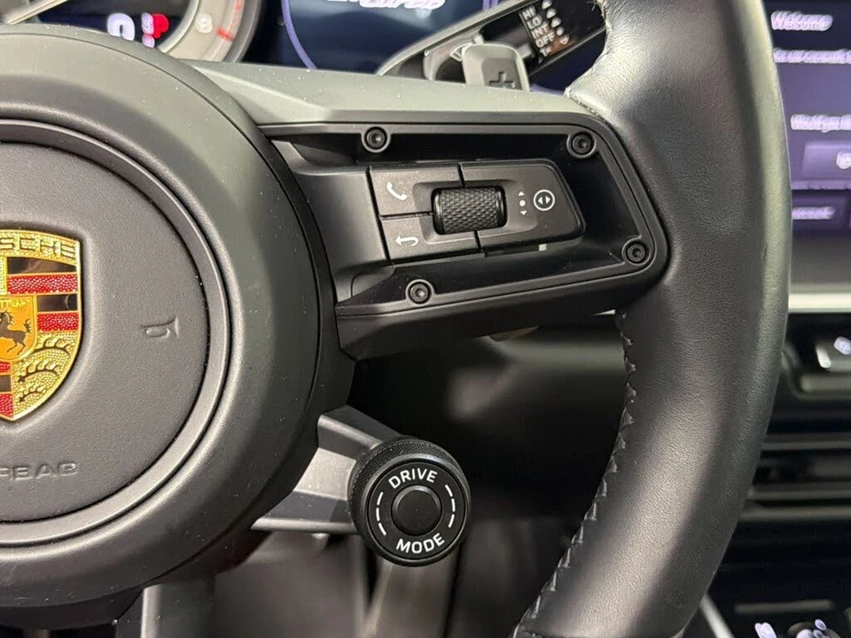 2022 Porsche 992 Turbo - Image 17 of 30