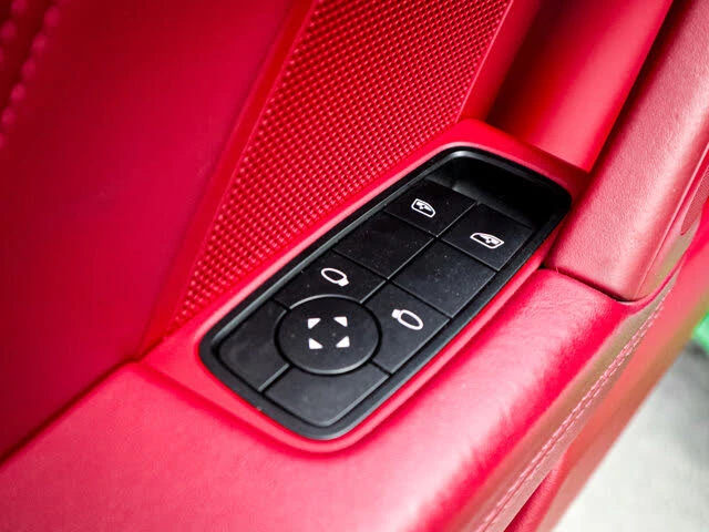 2022 Porsche 992 Turbo - Image 15 of 31