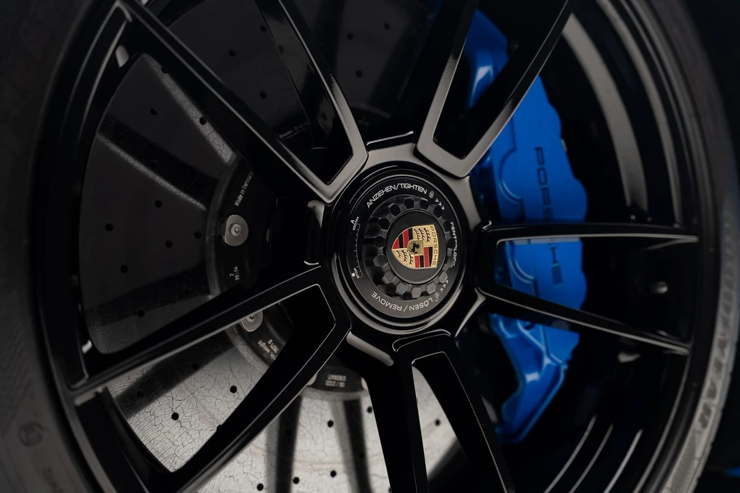 2022 Porsche 992 Turbo S - Image 26 of 31