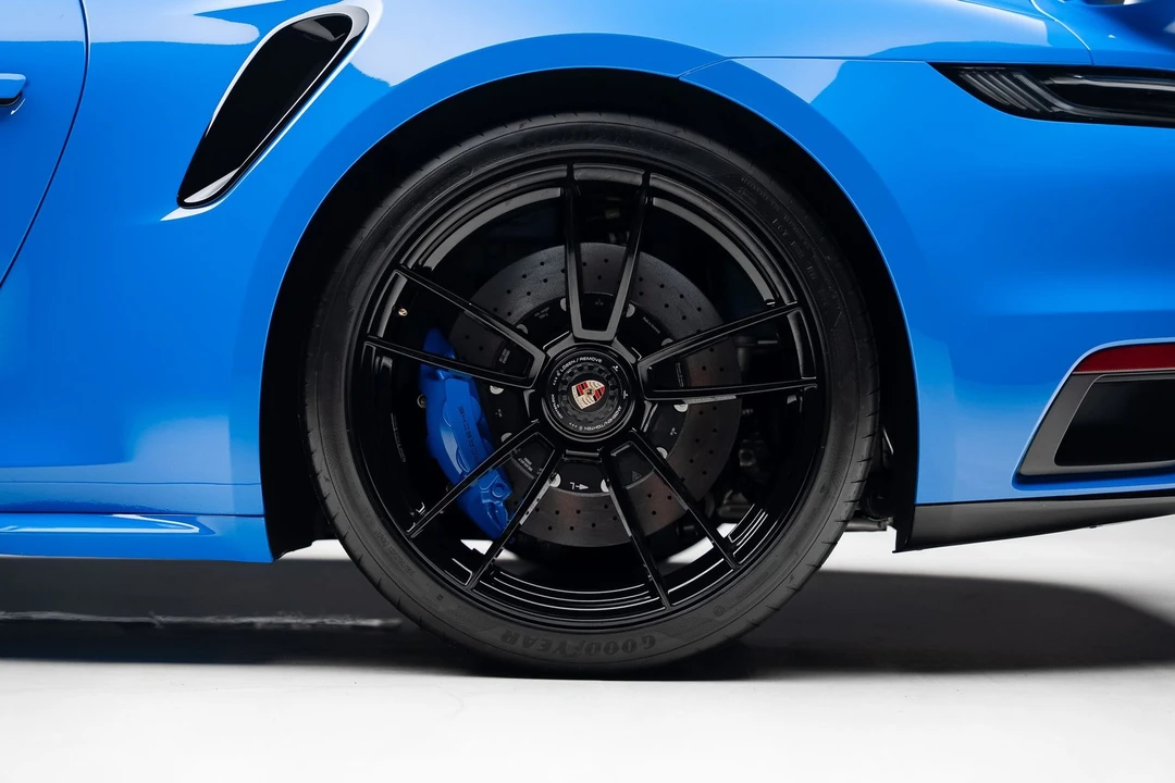 2022 Porsche 992 Turbo S - Image 25 of 31