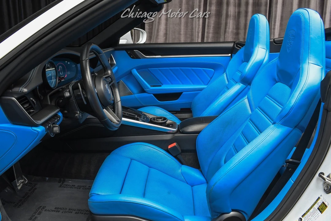 2022 Porsche 911 - Image 26 of 31