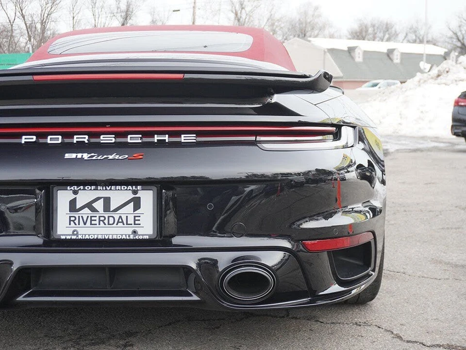 2022 Porsche 992 Turbo S - Image 19 of 31