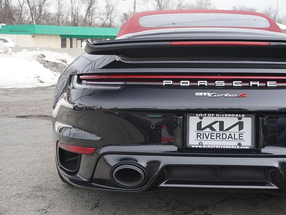 2022 Porsche 992 Turbo S - Image 18 of 31
