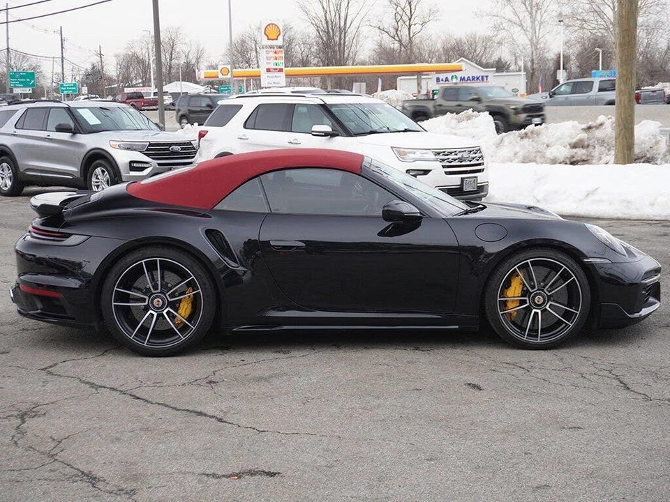 2022 Porsche 992 Turbo S - Image 21 of 31