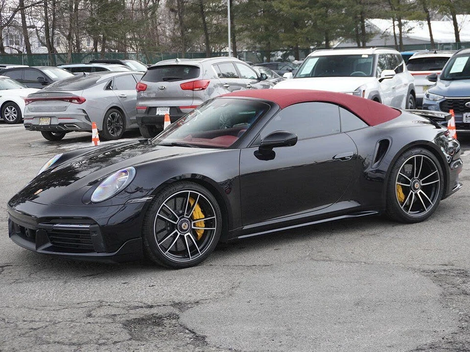 2022 Porsche 992 Turbo S - Image 10 of 31