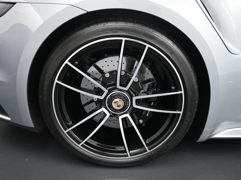 2022 Porsche 992 Turbo S - Image 10 of 31