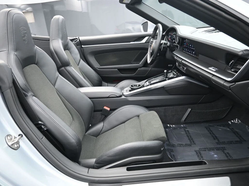 2022 Porsche 992 Turbo S - Image 28 of 31