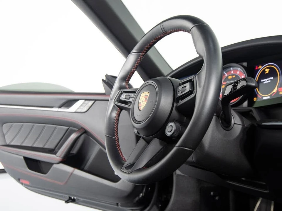 2022 Porsche 992 Turbo S - Image 29 of 31
