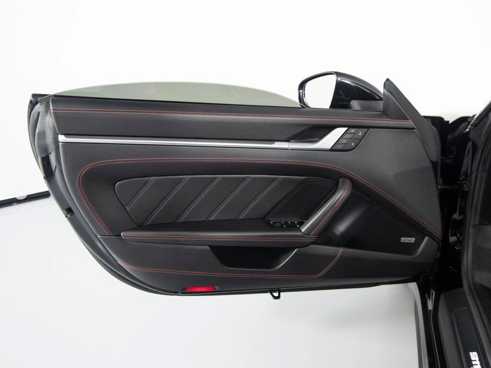 2022 Porsche 992 Turbo S - Image 14 of 31