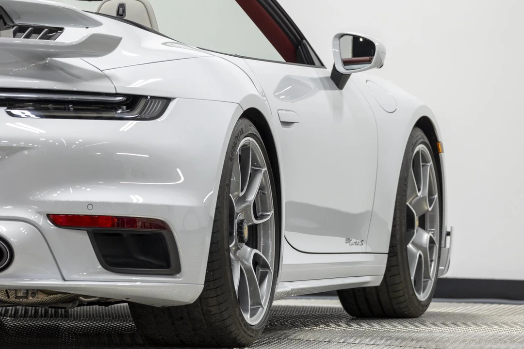 2022 Porsche 992 Turbo S - Image 11 of 31