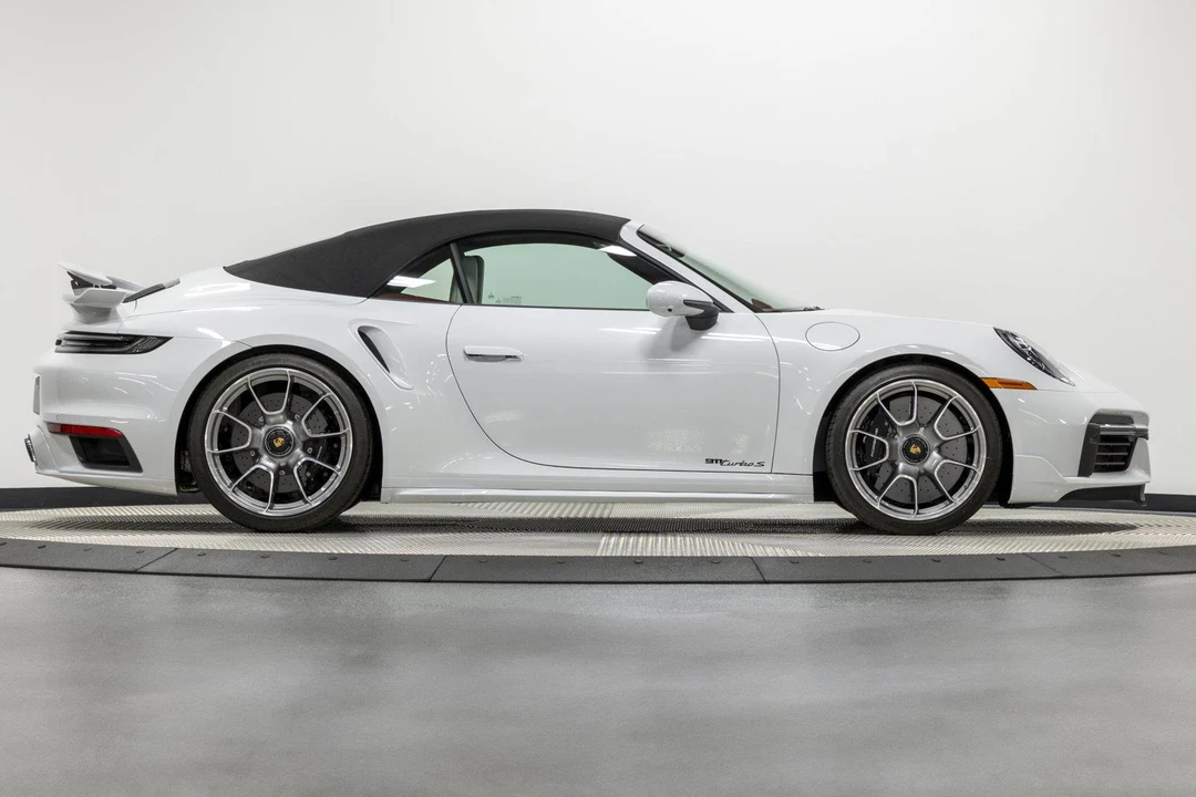 2022 Porsche 992 Turbo S - Image 14 of 31