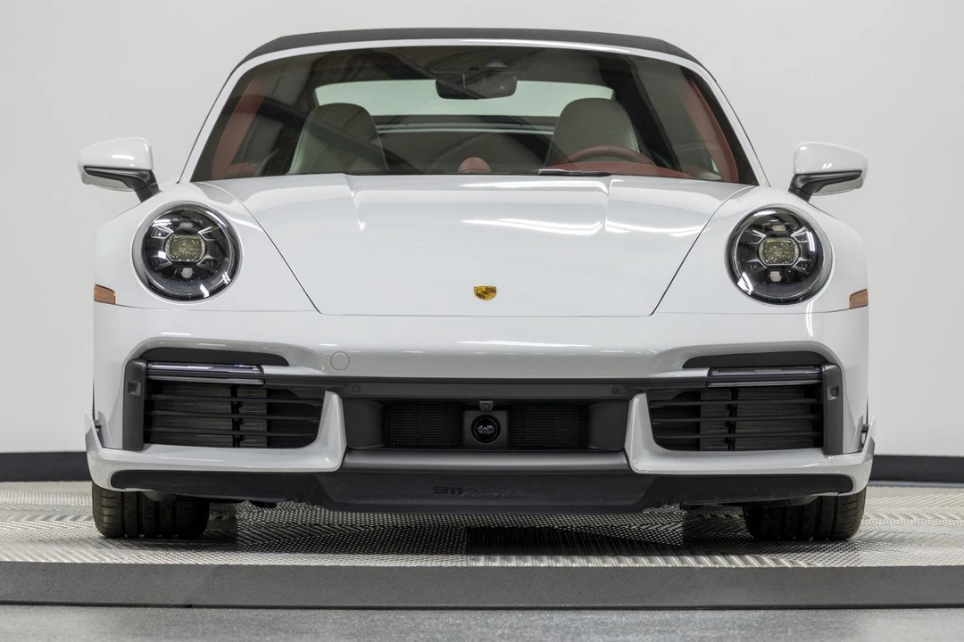 2022 Porsche 992 Turbo S - Image 18 of 31