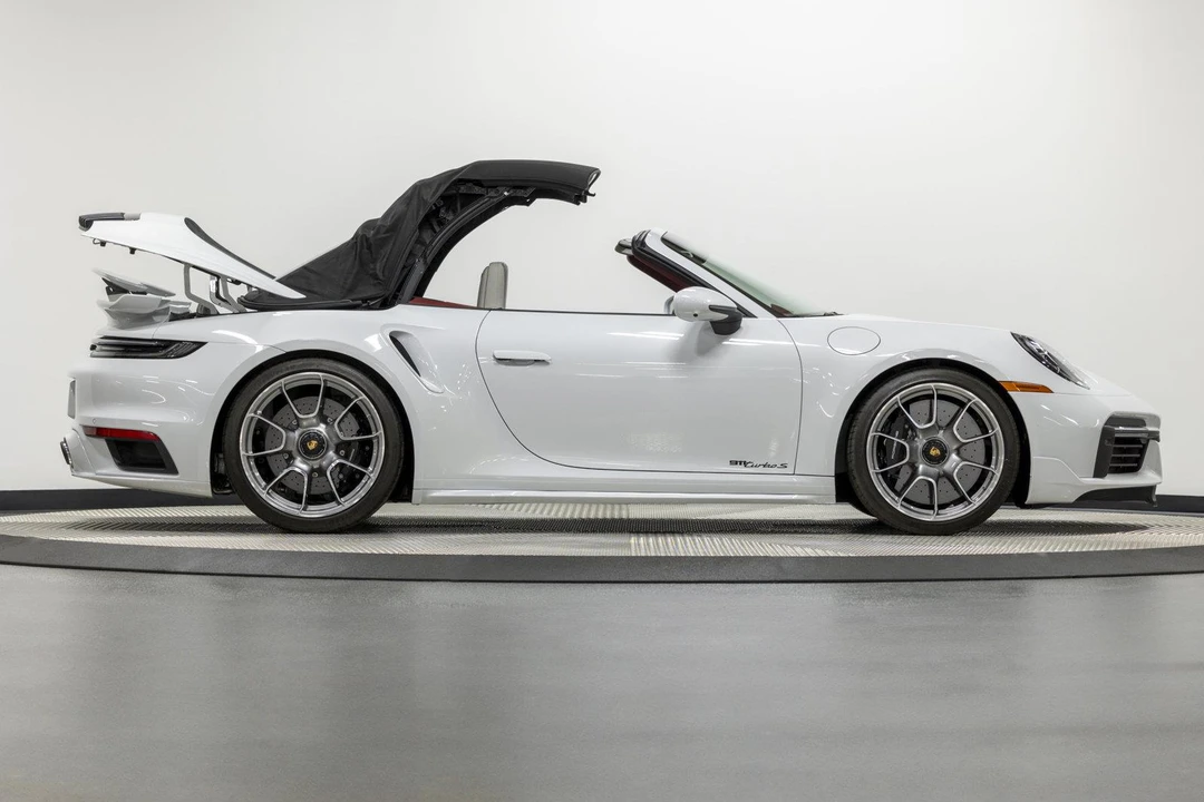 2022 Porsche 992 Turbo S - Image 20 of 31