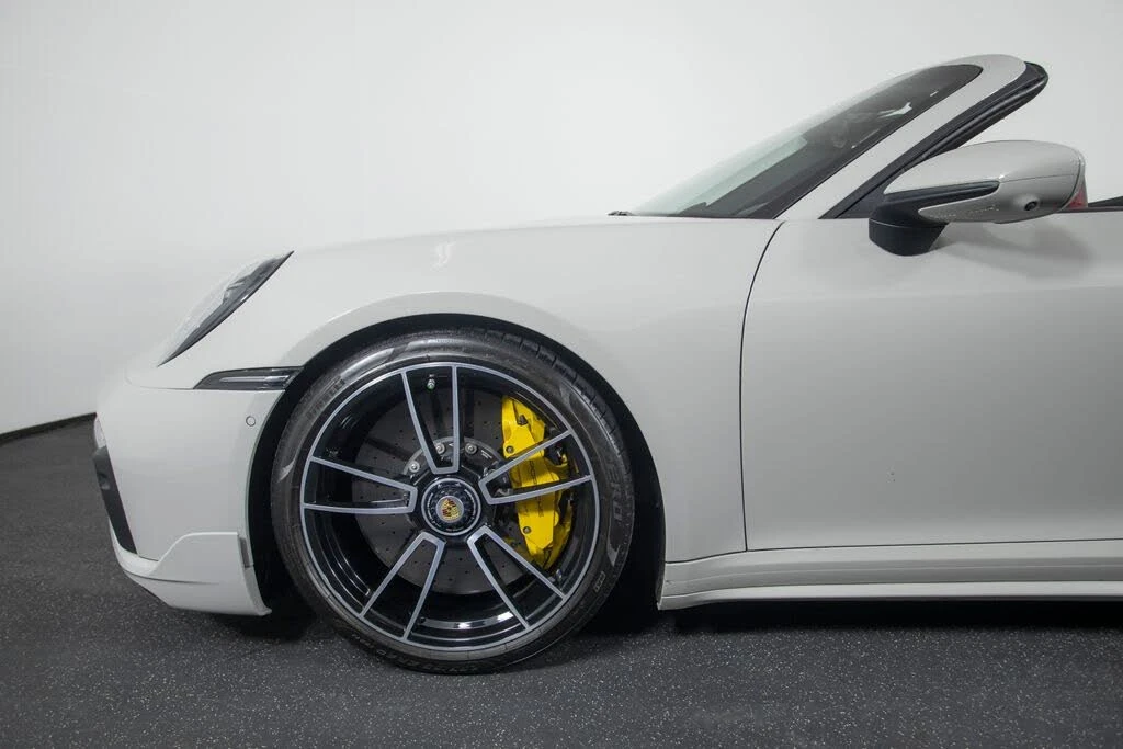 2022 Porsche 992 Turbo S - Image 20 of 31