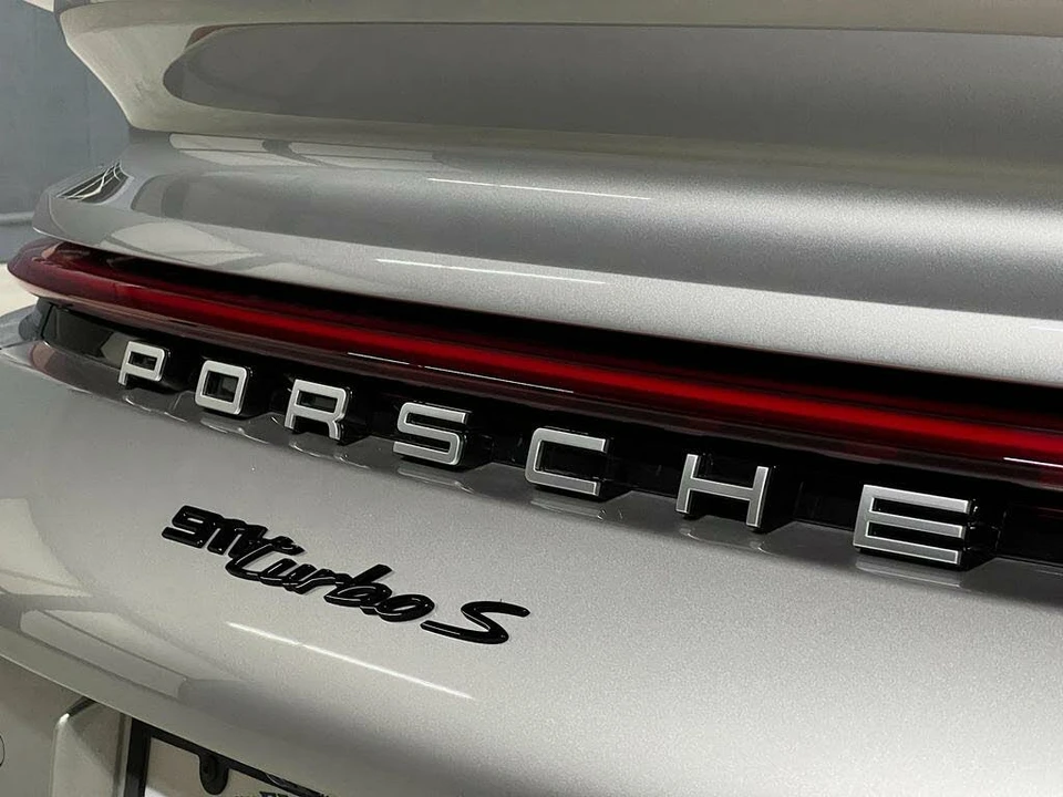 2022 Porsche 992 Turbo S - Image 17 of 31