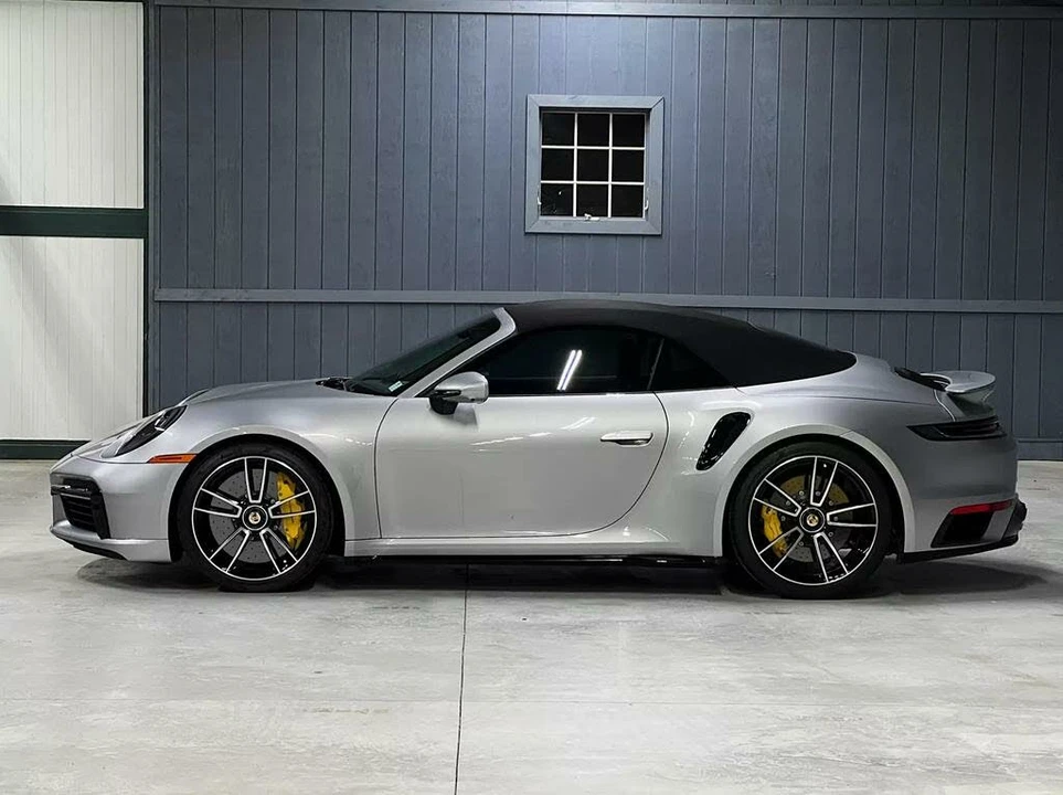 2022 Porsche 992 Turbo S - Image 24 of 31