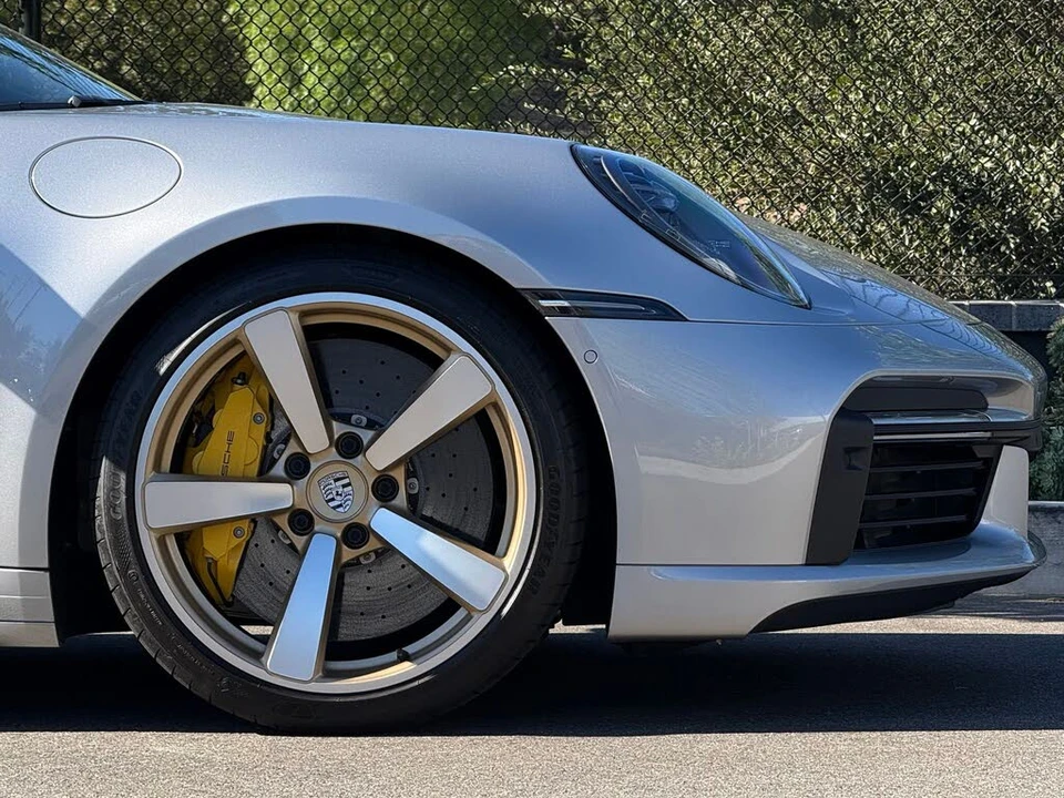 2022 Porsche 992 Turbo S - Image 12 of 31