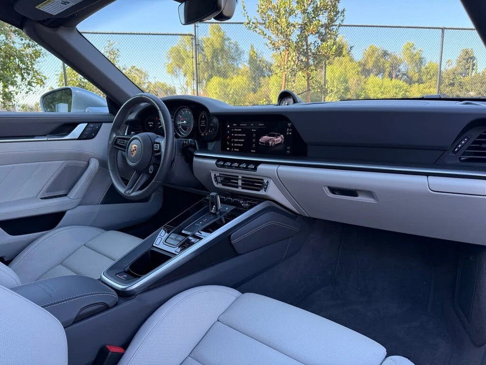 2022 Porsche 992 Turbo S - Image 29 of 31
